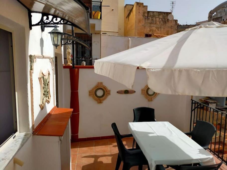 Casa Vacanza "Il Cortiletto" Sciacca Ngoại thất bức ảnh
